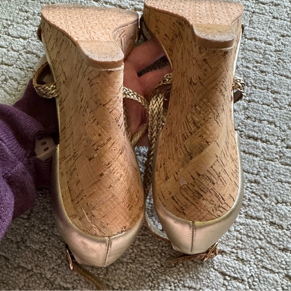 Lilly Pulitzer Gold Maddie Wedge Sandals with Crisscross Straps Women’s Size 9 - Picture 11 of 16